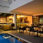 Hotel Oasis 3*