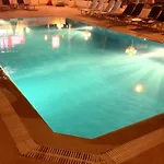 Hotel Oasis 3*