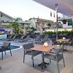 Oasis Hotel Marmaris