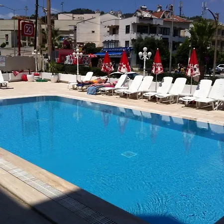 فندق Oasis مرمريس