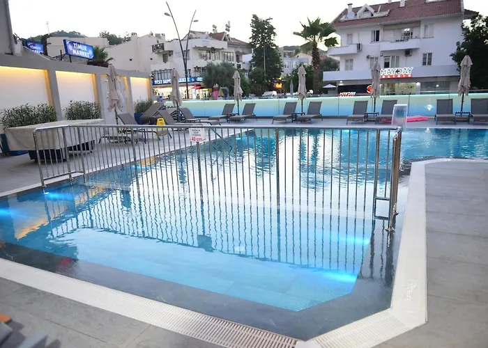 Hotel Oasis 3*