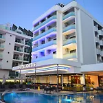 Oasis 3* Marmaris
