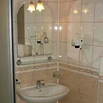 Oasis 3*